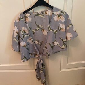 Cute wrap flower top